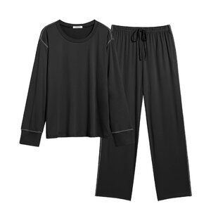 Soft Long Sleeve Pajama Set with Pockets - 2 Piece Lounge Wear